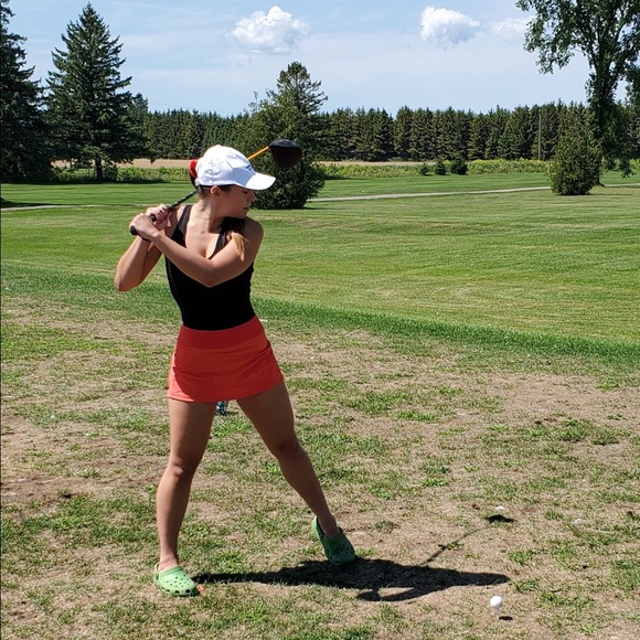 Hi, I’m Jocelyn! I live in Canada. 🇨🇦 - Picture 5 of 5